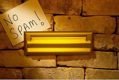 《装甲核心6》单人战役为重心 多人对战很简约